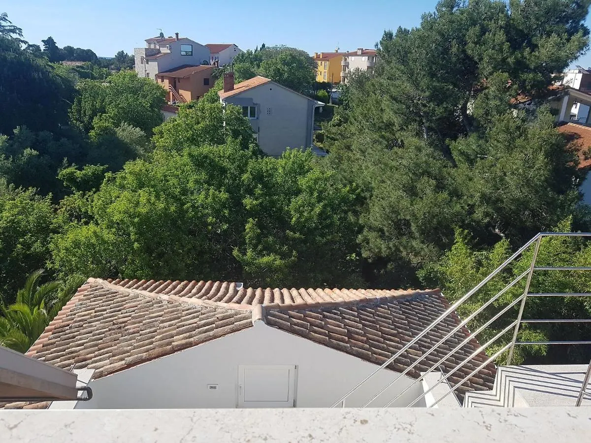 Beautiful Villa In Premantura With Private Pool And Sea View Pula