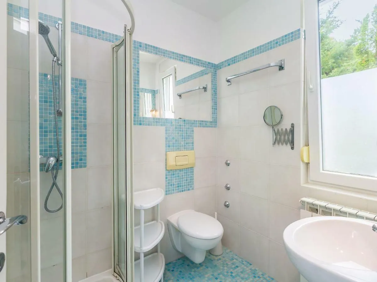 Beautiful Villa In Premantura With Private Pool And Sea View Pula
